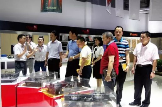 超人煙機新品上市，智能爆炒成熱點
