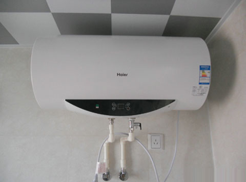 安裝電熱水器需注意細(xì)節(jié)：地線、插座、防漏電開關(guān)
