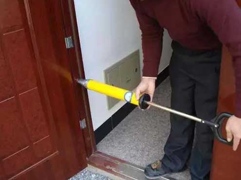 為什么安裝防盜門要灌漿？操作需注意些什么？
