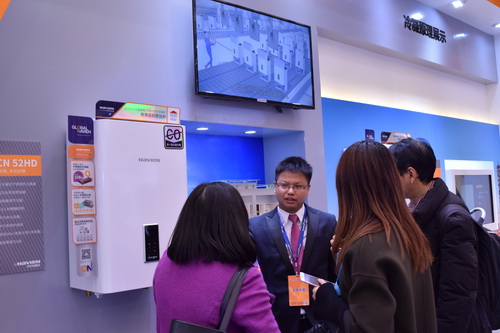 大放光彩！慶東納碧安攜多款壁掛爐新品現(xiàn)身AWE2018