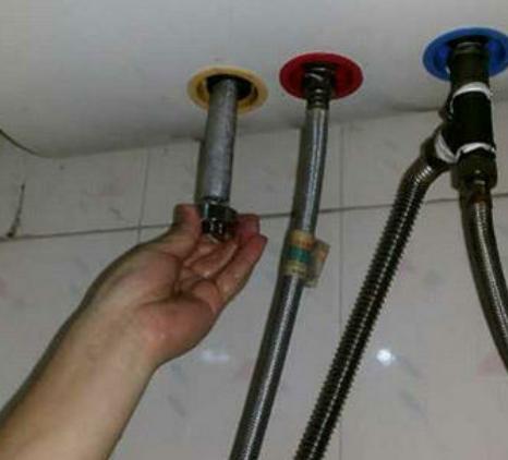 熱水器用久加熱慢，老保姆教我這樣清洗完，燒水速度快一倍