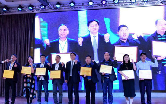 回昔往首，發(fā)力明天！盤點偉業(yè)牌2017年度大事記