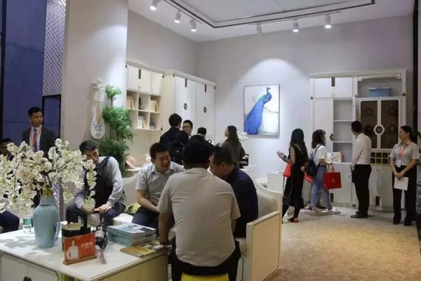 品牌大事|晾媽智能晾衣架亮相家具展，黑科技燃動(dòng)廣州
