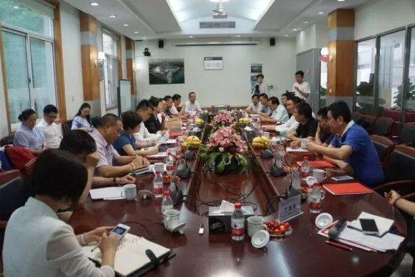 品牌大事|巴德士、湘江、展辰等企業(yè)大佬為何齊聚亞士？