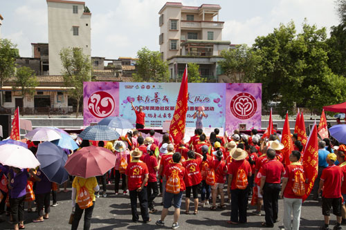 品牌大事|堅(jiān)美鋁業(yè)愛心捐款 助力鳳池慈善事業(yè)