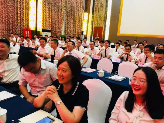 火星人集成灶銷售部9月績溪會議：我們是最棒的團隊！
