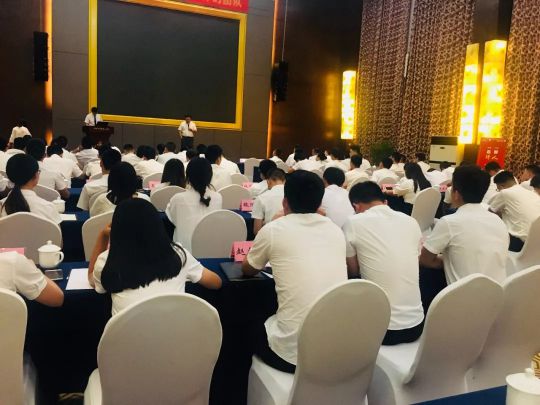 火星人集成灶銷售部9月績溪會議：我們是最棒的團隊！