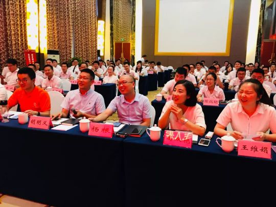 火星人集成灶銷售部9月績溪會議：我們是最棒的團隊！