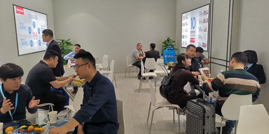 伊百麗攜時(shí)尚全屋家居新品引爆中國（廣州）定制家居盛會(huì)！