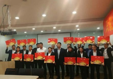 仲景宛西制藥張海英：為武漢市民送藥，感動別人先感動自己
