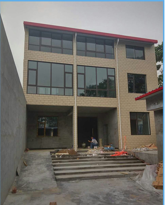 農(nóng)村自建房封窗戶安裝斷橋鋁門窗，便宜又安全 