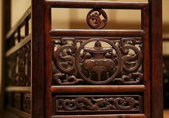 講道理說紅木家具保養(yǎng)難的，這些方法你都試了嗎？
