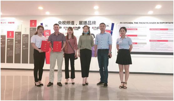 品愛全屋定制新品發(fā)布會(huì)圓滿落幕 掀起簽約熱潮