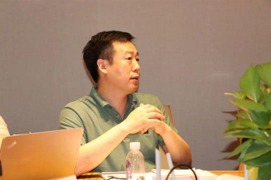 “中國(guó)軟裝定制聯(lián)盟燈具專業(yè)委員會(huì)企業(yè)品牌座談會(huì)”隆重召開(kāi)