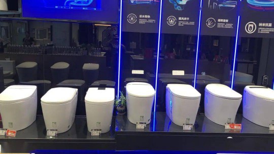 快看！極具金牌風(fēng)范與品牌屬性的終端店面新形象