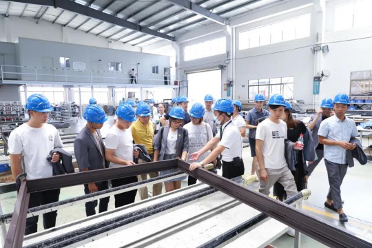 歐哲門窗總部迎來江門湛江設計力量協(xié)會設計師朋友到訪