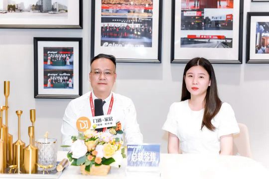 人氣爆棚超震撼!!派雅門窗攜“至臻新品”驚艷建博會(huì)！ 