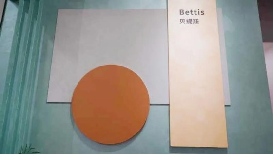 對話威普斯丹藝術(shù)涂料，談?wù)撊绾谓承拇蛟鞓I(yè)界爆款