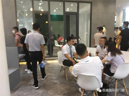 佰威國際門窗驚艷亮相廣州建博會，獲得無數(shù)點贊