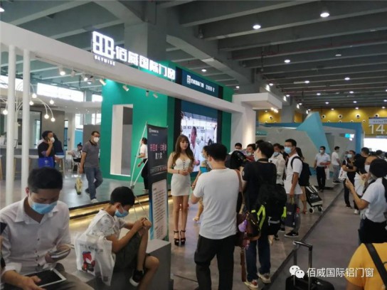 佰威國際門窗驚艷亮相廣州建博會，獲得無數(shù)點贊
