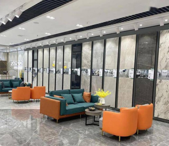就在名都洛陽，名優(yōu)店羅曼締克瓷磚旗艦店開業(yè)了