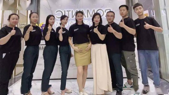 就在名都洛陽，名優(yōu)店羅曼締克瓷磚旗艦店開業(yè)了