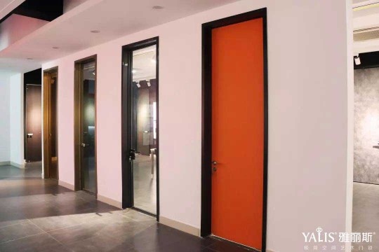 雅麗斯五金展廳升級 | 極簡之翼，正在展翅翱翔！