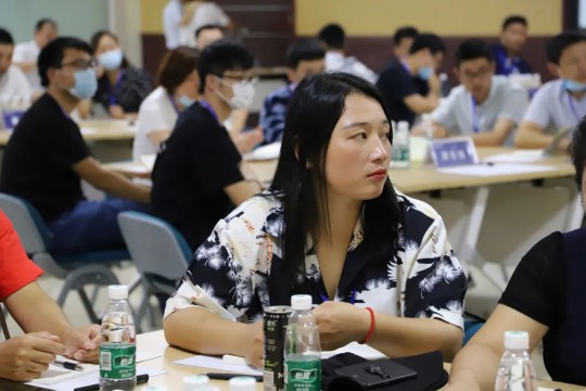 億合門窗從“新”出發(fā)，成功舉辦新一屆新商訓(xùn)練營(yíng)