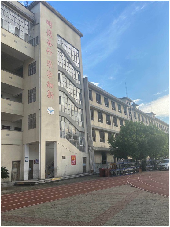 林德漆走進(jìn)浠水縣重點實驗小學(xué) 煥發(fā)校園新活力