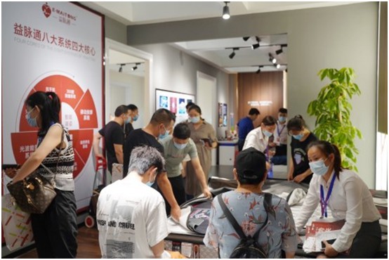 展會(huì)第三天，智能健康床墊益脈通，熱度不減!